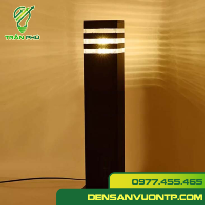đèn trụ cột sân vườn COMET