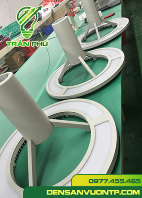 đèn trụ sân vườn vòng bạc tại xưởng đèn Trần Phú