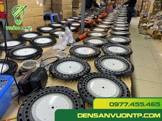 đèn nhà xưởng highbay ufo phillips từ hãng công ty trần phú