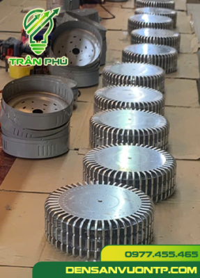 Đèn xưởng HB tại xưởng sản xuất đèn Trần Phú