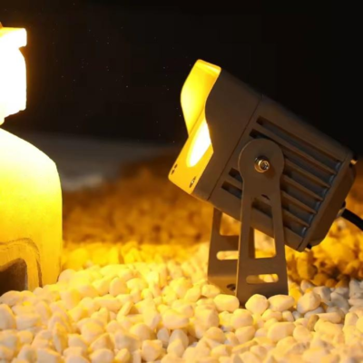 Đèn chiếu sáng thấu kính rộng TPSP04