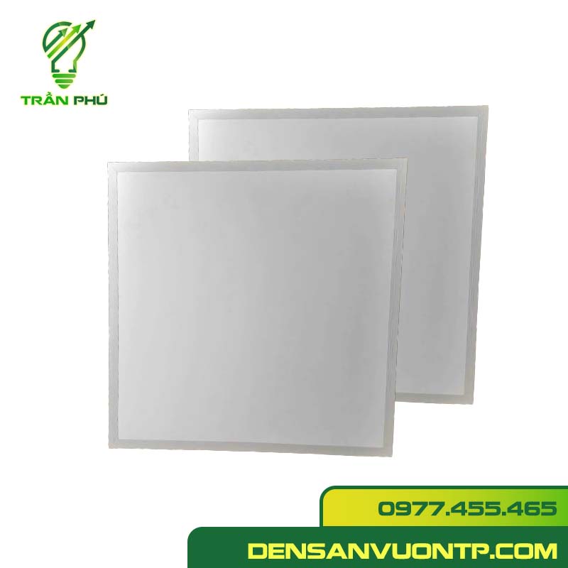 Panel 600x600